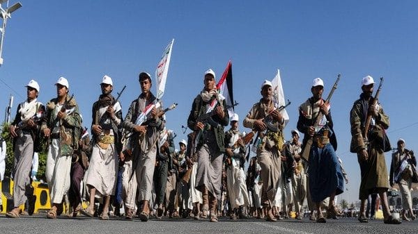 Houthis strike Marib again, UN warns of wider conflict