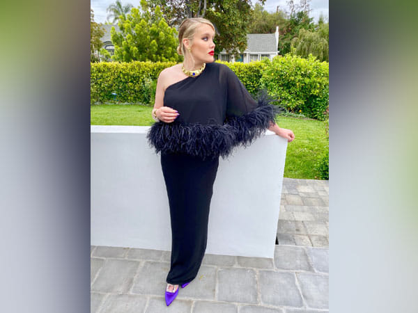 Emerald Fennell cast new actors for young Jacob Elordi, Margot Robbie roles in 'Wuthering Heights'