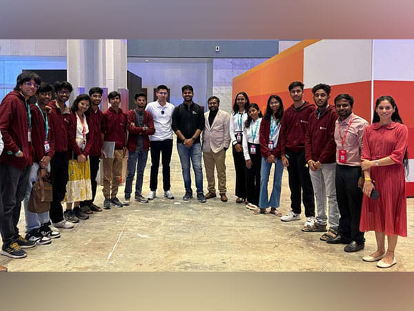 NIAT Students Shine at Mumbai Tech Week, Earning Recognition from Industry Leaders and IT Minister