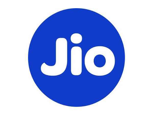 Reliance Jio leads 5G performance at Maha Kumbh 2025, delivering highest median download speed: Report 