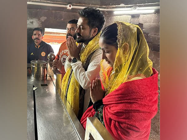 Yami Gautam wishes husband Aditya Dhar on his birthday, calls him 