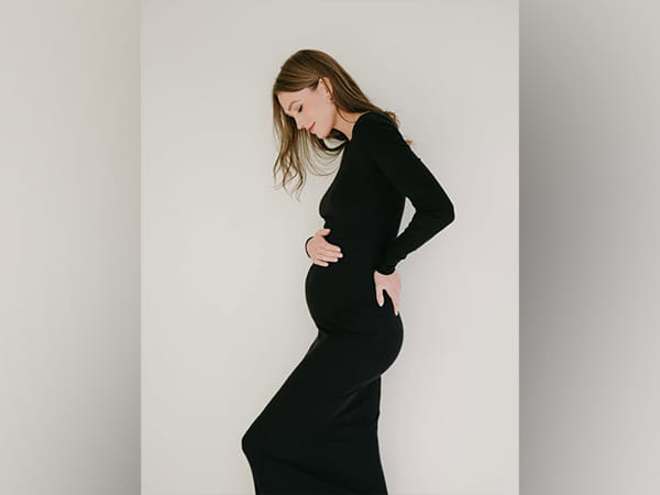 Karlie Kloss announces pregnancy, expects baby no 3 with husband Joshua Kushner