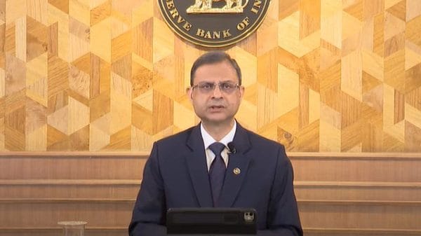 Urban Cooperative Banks must be mindful of trust reposed by depositors: RBI Governor