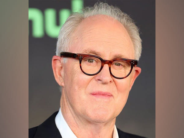 John Lithgow says he doesn't think playing Dumbledore in Harry Potter series is 