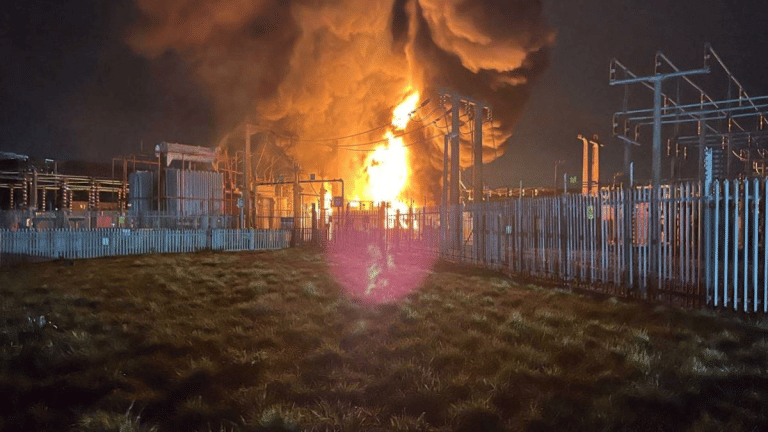 Over 1300 flights affected as London’s Heathrow airport shuts operations due to huge fire at substation