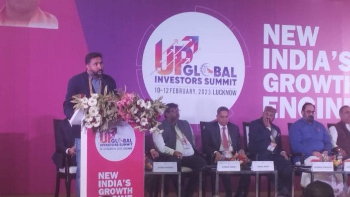 Sukhvinder Singh Kharour, CEO of Vuenow Group, speaks at UP Global Investors Summit 2023 | Photo: X/@InvestInUp
