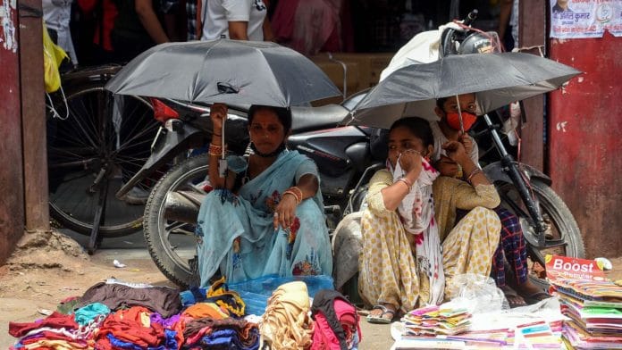Three straight years of severe summer heat waves have had grave consequences for SEWA members working as farmers, salt-pan workers, street vendors, waste recyclers, head loaders, and construction workers. | representational image | ANI