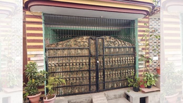 The gate of the building where Saurabh and Muskan stayed in a flat on rent in Meerut's Brahmpuri Colony | ThePrint