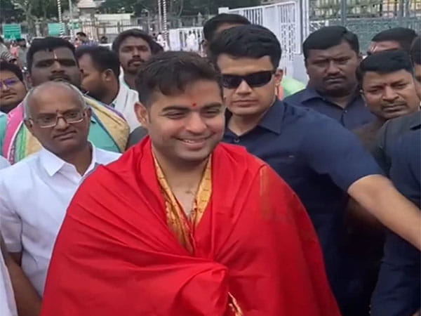Akash Ambani visits, offers prayers at Sri Venkateswara Temple