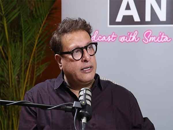 Can't write complex characters, scenes now: Tigmanshu Dhulia on struggles post Irrfan Khan's death 