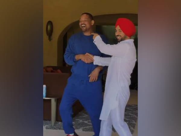 Will Smith joins Diljit Dosanjh for Bhangra dance