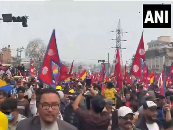 Pro-monarchy RPP defies ban, protests in Kathmandu