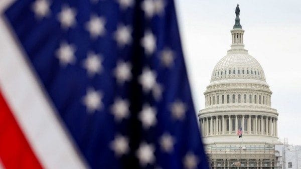 Third-quarter US economy growth strongest in 2 years, but momentum slows