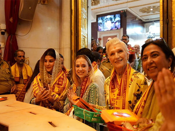 Jacqueline Fernandez offers prayers at Siddhivinayak Temple with Elon Musk's mother Maye 