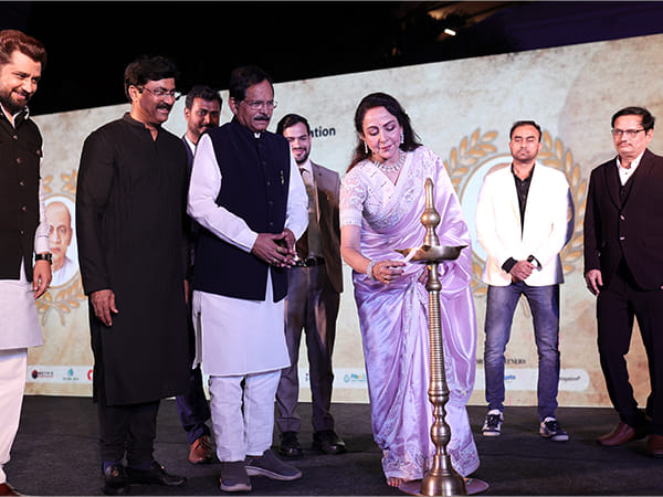 Estatebull Realtors Pvt. Ltd. Honoured with Sardar Patel Unity Award 2025 for Excellence in Gated Communities and Farmlands