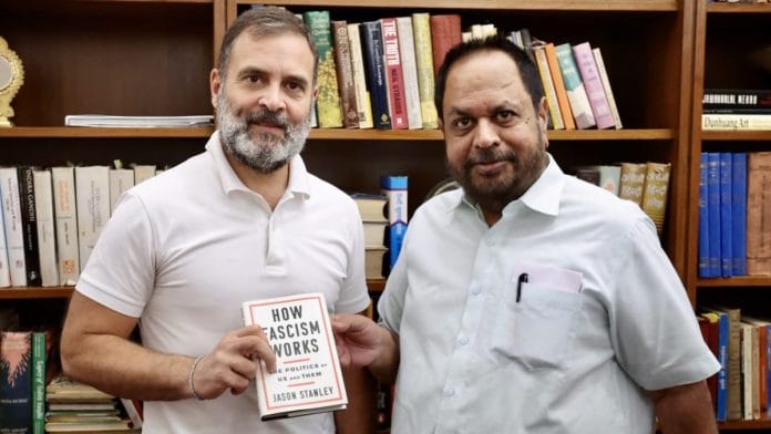 Rahul Gandhi with Congress new OBC department head Anil 'Jaihind' Yadav on 11 April, 2025 | X @DrJaihind