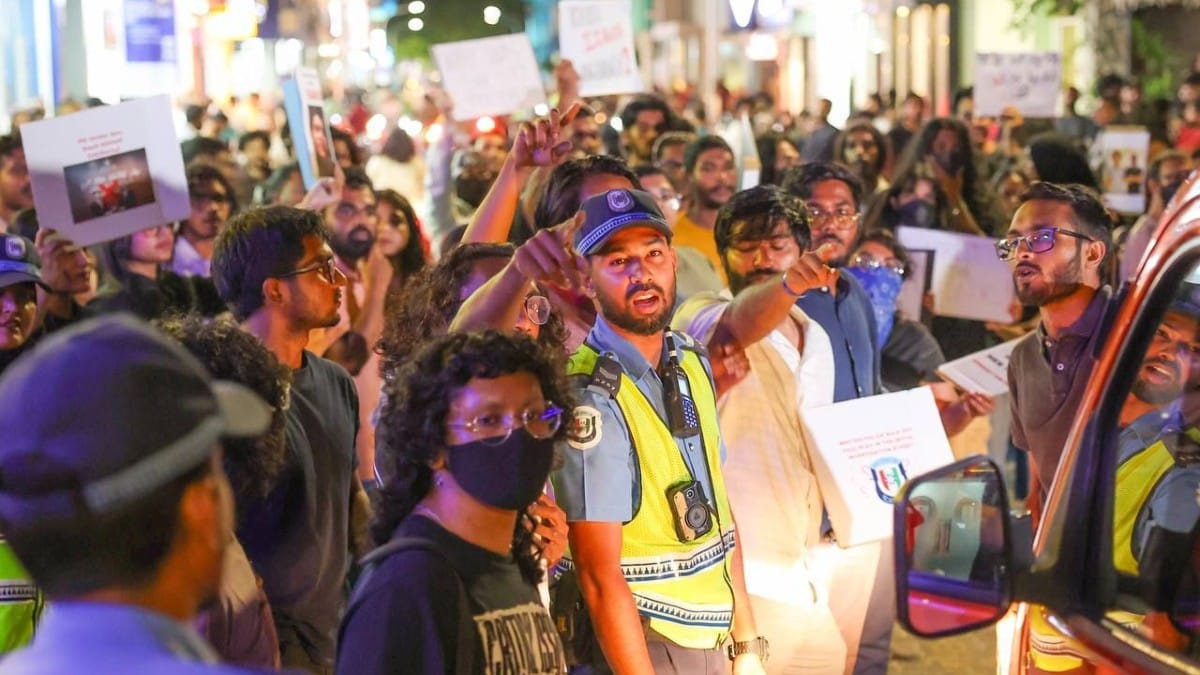 Protests in central Malé | By special arrangement