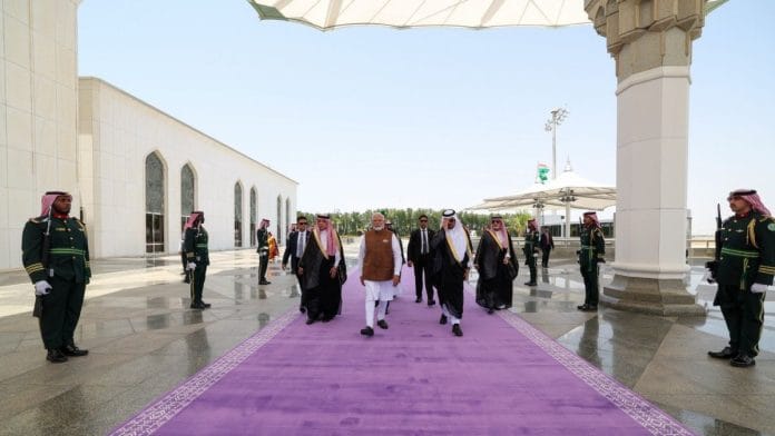 Narendra Modi in Jeddah | X/@narendramodi