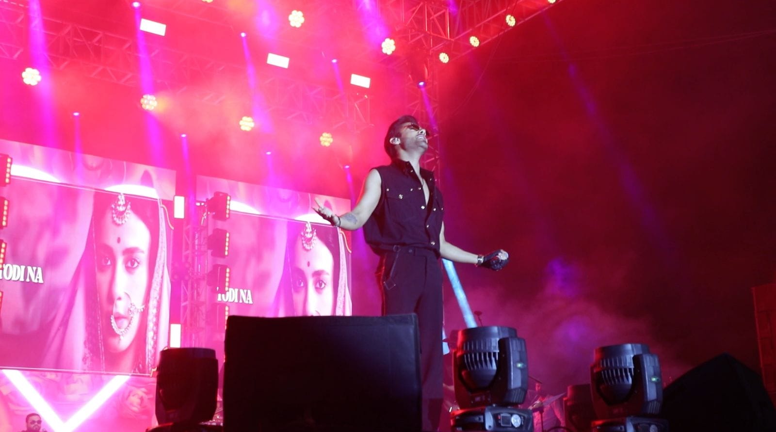 Stebin Ben sings Sahiba at Noida's Galgotias University. Sahiba became his first-ever track to secure number 1 spot on Spotify | ThePrint