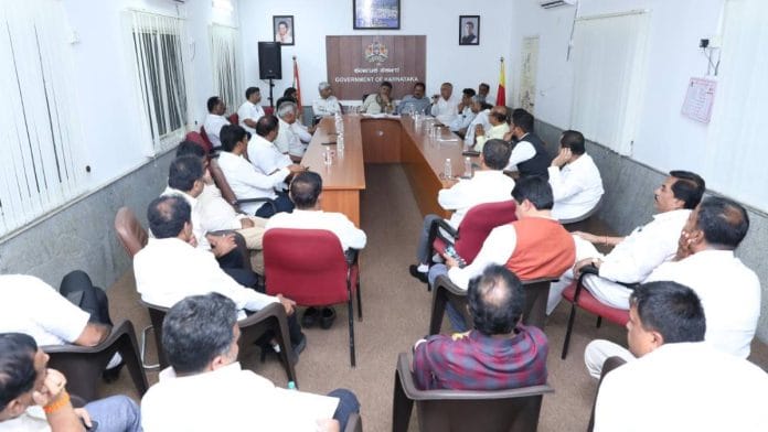 Siddaramaiah’s deputy D.K. Shivakumar holds a meeting with Vokkaliga leaders of the Congress Tuesday | Photo: By special arrangement