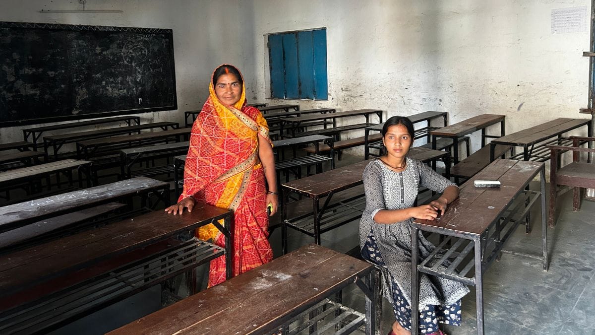 Khushboo Kumari with her mother, Chunarsi Devi