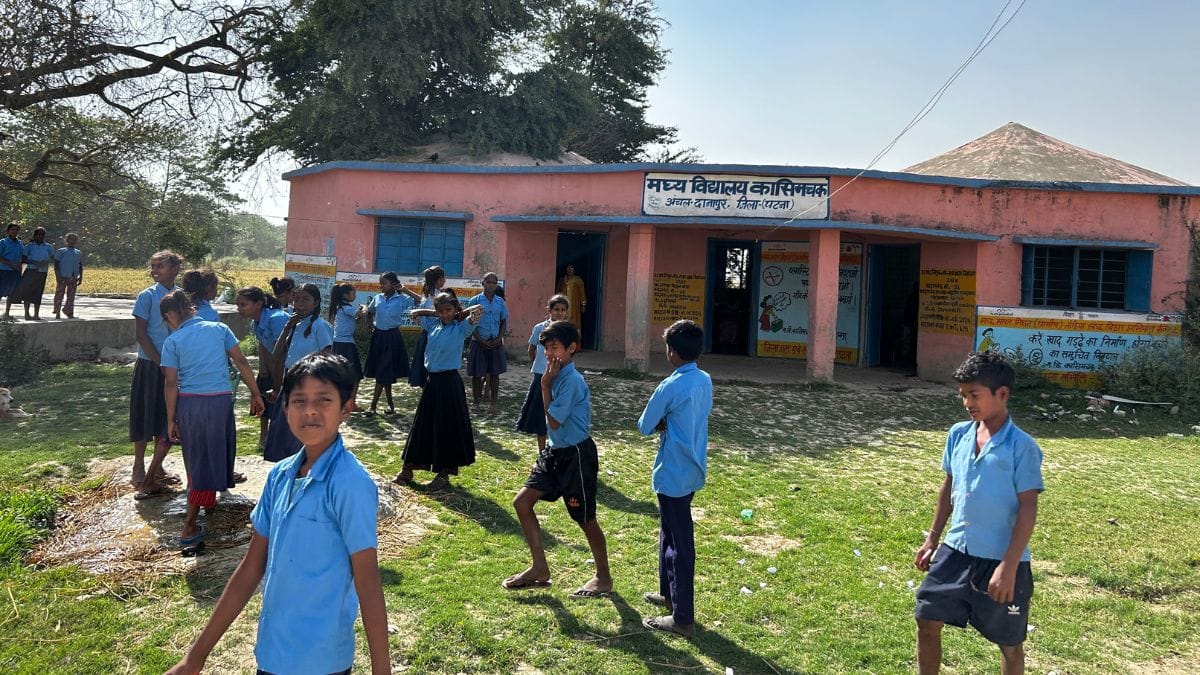A government school in the Diara region of Danapur, where children take an afternoon break. Diara consists of 75 villages, home to nearly five lakh people living in the vast hinterland.