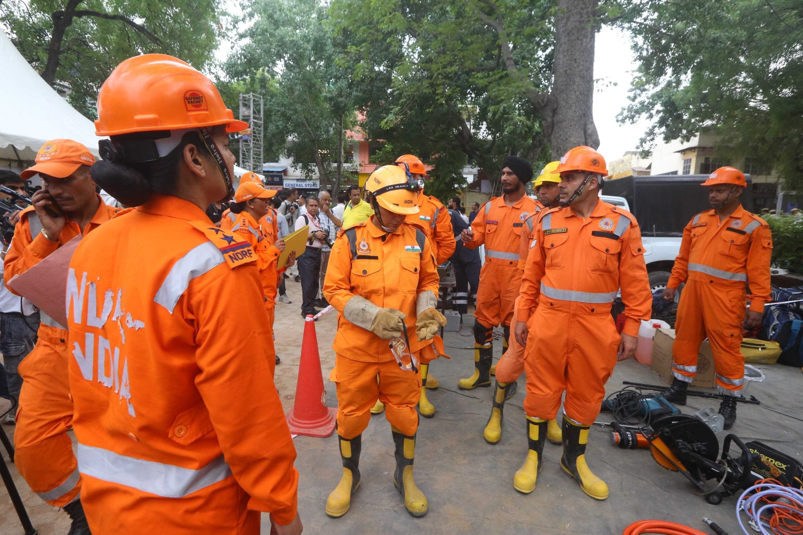 NDRF personnel in Khan Market during mock drills. | Praveen Jain | ThePrint