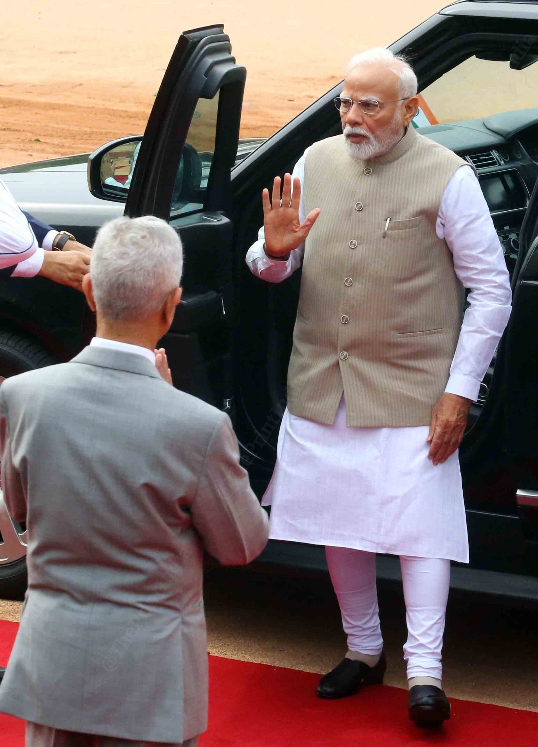 EAM S. Jaishankar greets PM Modi. | Photo: Praveen Jain | ThePrint