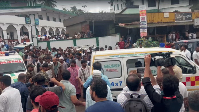 Abdul Rahiman's body was to him home from hospital before his last rites were conducted | By Special arrangement