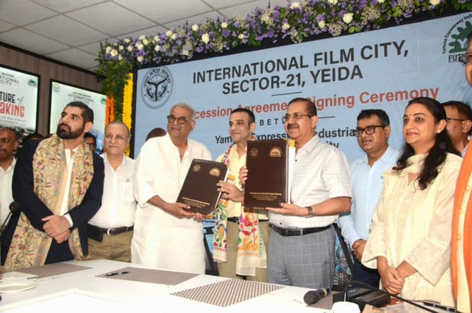YEIDA & Boney Kapoor's Bayview Projects along with Bhutani group signed agreement for International Film City in June 2024. | X: @BoneyKapoor