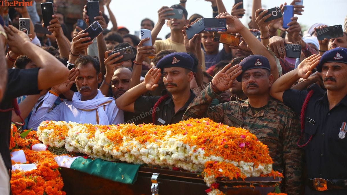 Saluting Dinesh's coffin | Manisha Mondal | ThePrint