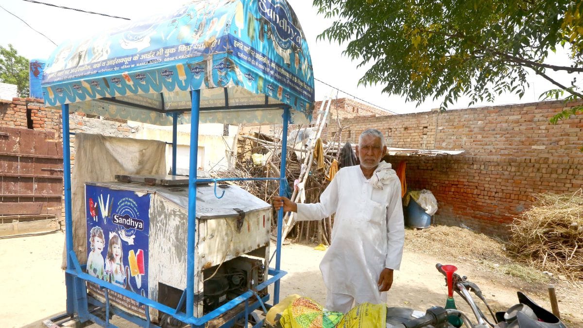 Diwaya Ram with his wife Rajjo Bai | Praveen Jain | ThePrint