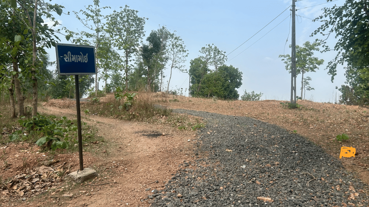 A half complete road at Seemamoi village | Manasi Phadke |ThePrint