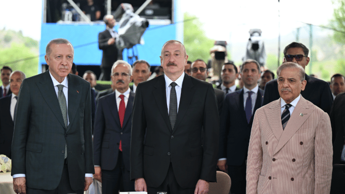 Türkiye President Recep Tayyip Erdoğan, Azerbaijan President Ilham Aliyev and Pakistan Prime Minister Shehbaz Sharif at an event in Lachin, Azerbaijan | X/@azpresident