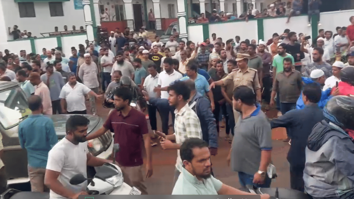 Cops deployed during Abdul Rahiman's final procession | By special arrangement