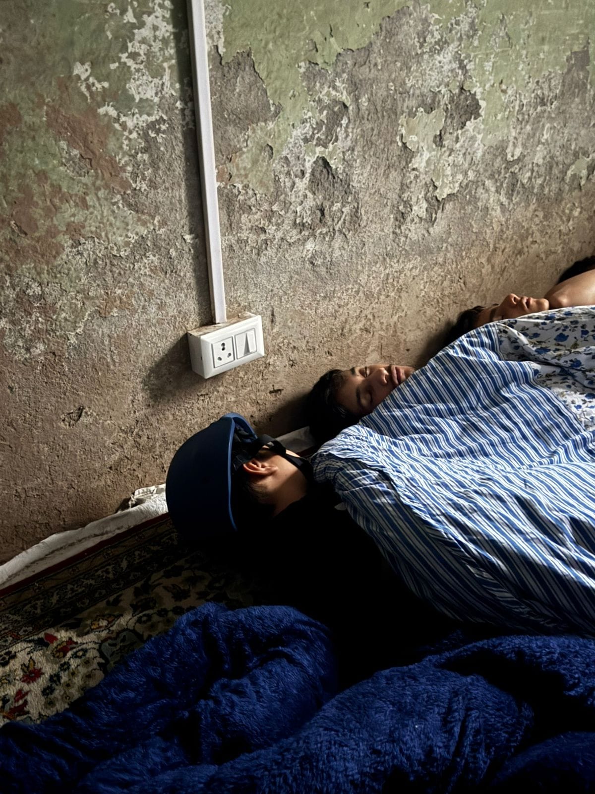 People sleeping in the hotel basement | Sagrika Kissu | ThePrint