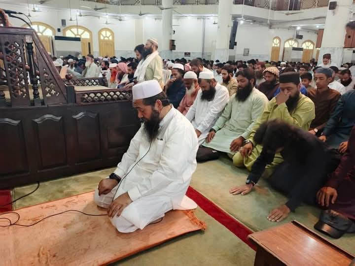 Rauf leads prayers at the Masjid al-Qadsia in Lahore | Facebook