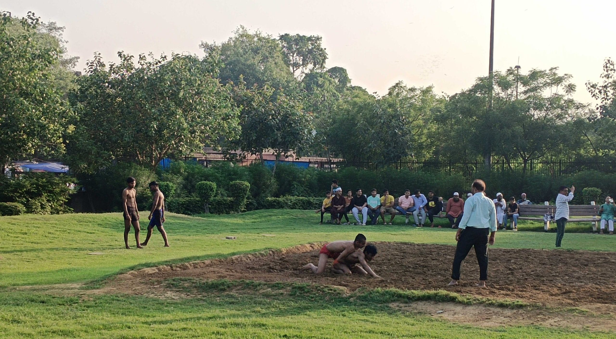 Anabiya showcasing a kushti spot during her Old Delhi tour