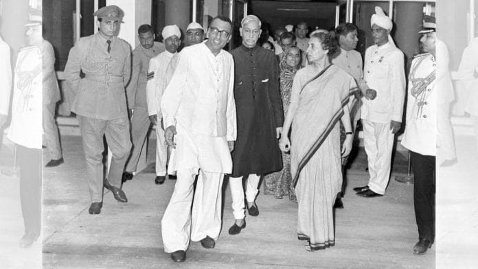 Bansi Lal with Prime Minister Indira Gandhi | Photo: X/@Shruti4Progress