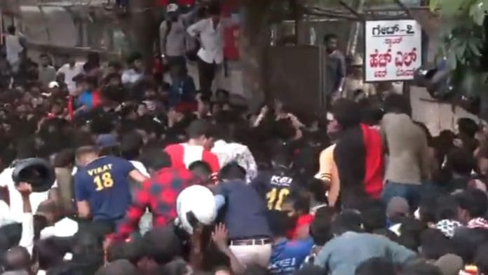 Crowd outside Chinnaswamy stadium in Bengaluru during RCB victory celebrations on 4 June, 2025 | X @ANI