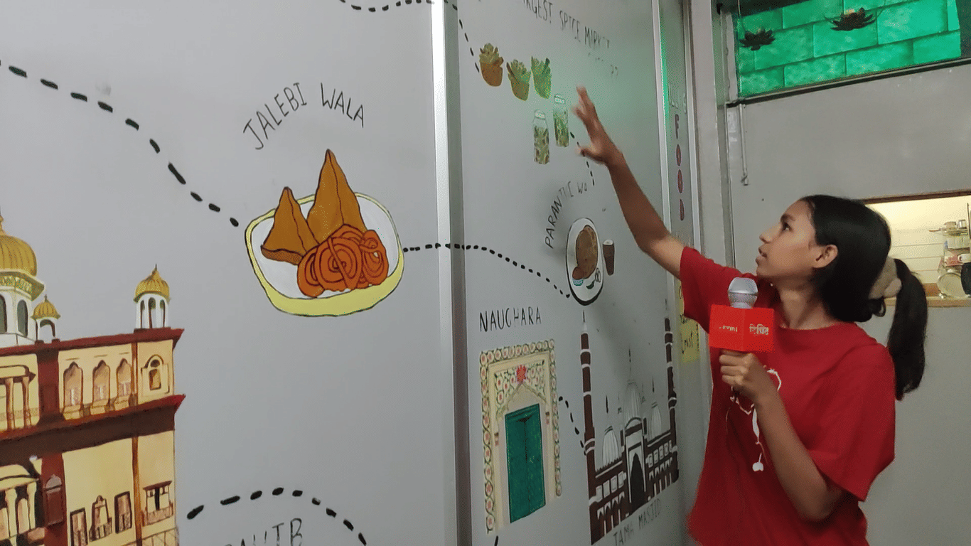 Kajal explaining the Old Delhi food walk