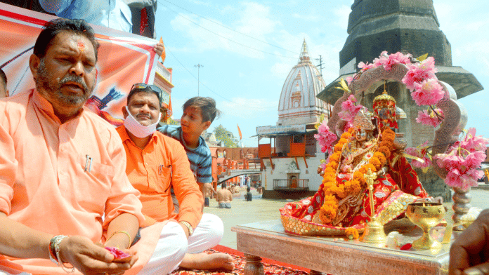 File photo of BJP former MLA Suresh Rathore (left) offering prayers on the occasion of foundation laying ceremony of Ayodhya's Ram Temple, in Haridwar | ANI