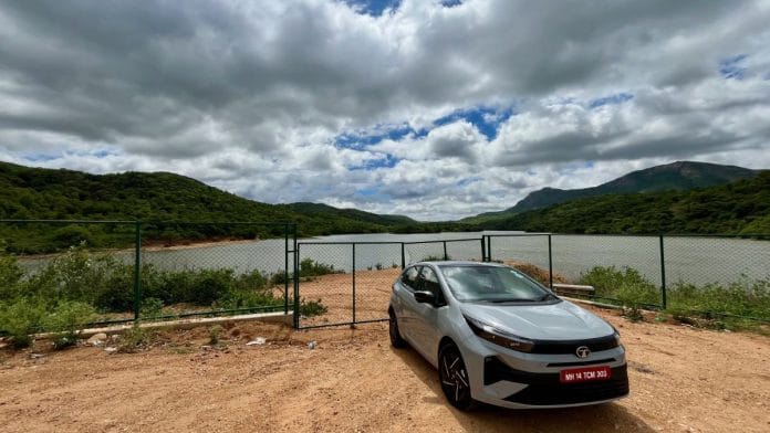 Some might want their vehicle to look big and burly on the road, the Altroz, with its hatchback form factor, does not. That said, when you want to have a bit of fun on tarmac, nothing beats a hatchback. | Kushan Mitra | ThePrint