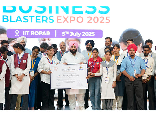 Boardroom Dreams Take Flight: Punjab's Business Blasters Light Up IIT Ropar
