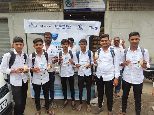 Smart Hydration for All: Tetra Pak's Ready-To-Drink ORS Distribution Drive Marks World ORS Day
