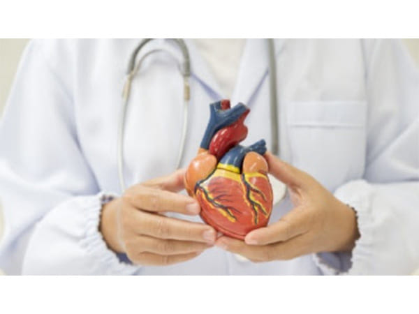 Get Exciting Cashback with Bajaj Finserv Doctor Loan this Loan Utsav