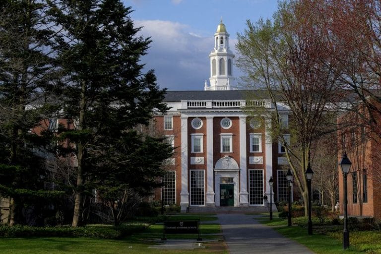 Harvard built AI clones of its faculty. They are now teaching an online course