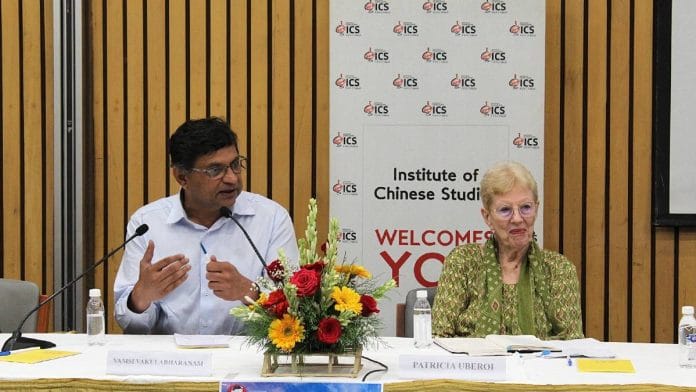 Economist Vamsi Vakulabharanam with sociologist Patricia Uberoi at Giri Deshingkar Memorial Lecture at India International Centre, New Delhi, Tuesday | Photo: ICS