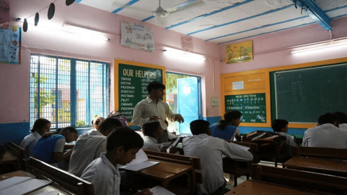 File photo: Delhi deputy CM Manish Sisodia interacting with class X students in a government school in Delhi | @AAPDelhiNCR
