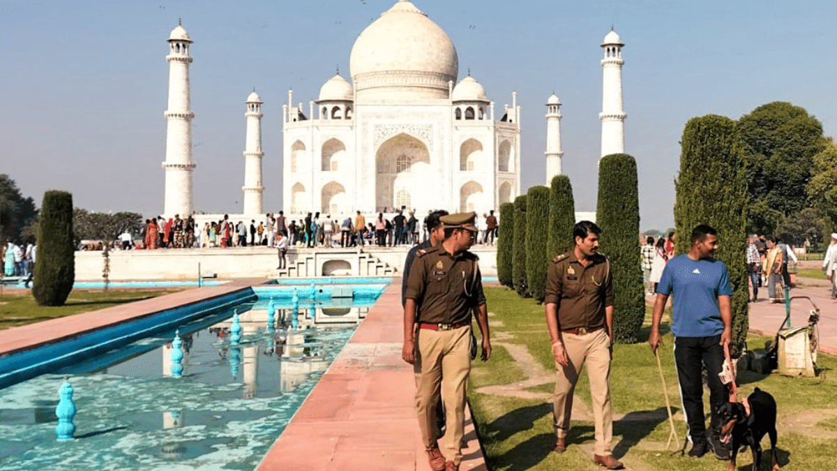 Security personnel at Taj Mahal after it received bomb threat 3 December last year | ANI file